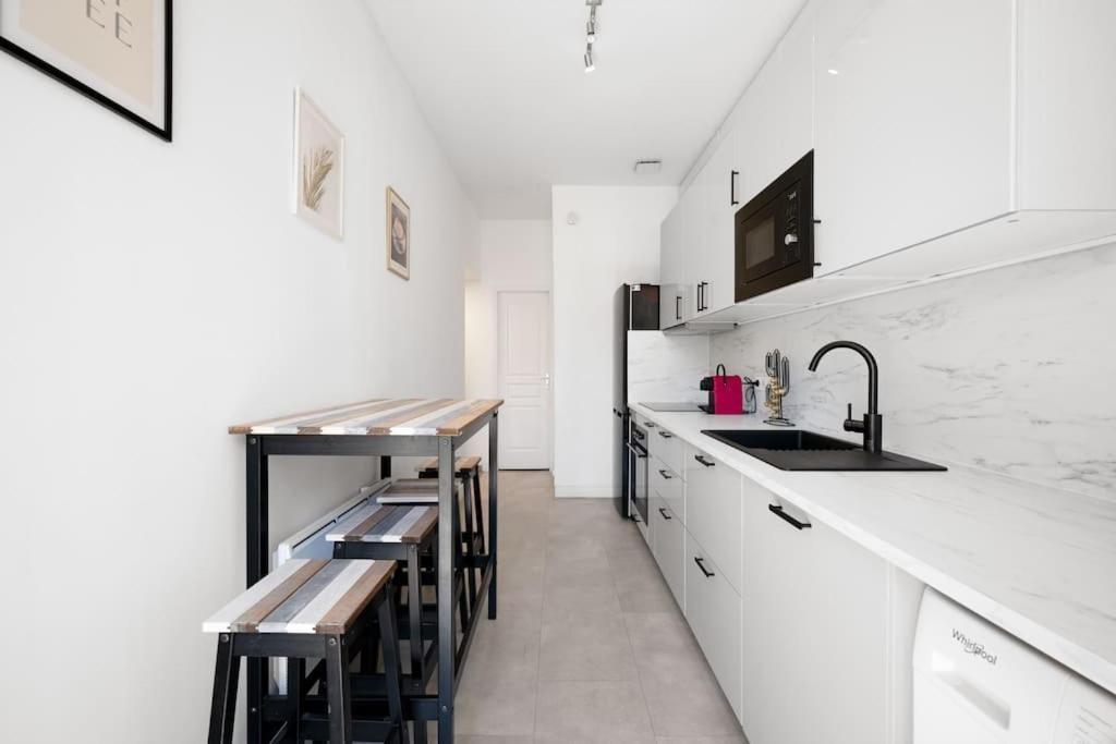 Apartamento F3, 2 Chambres, 80m2 *
